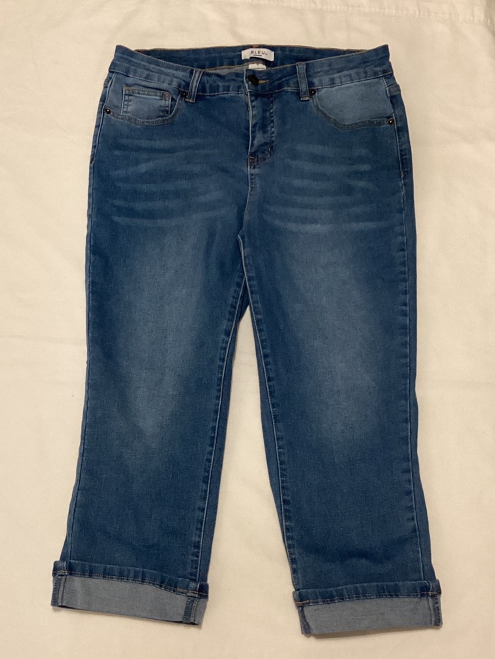 Blue Women's Ankle Crop Jeans in Medium Blue - Size 10